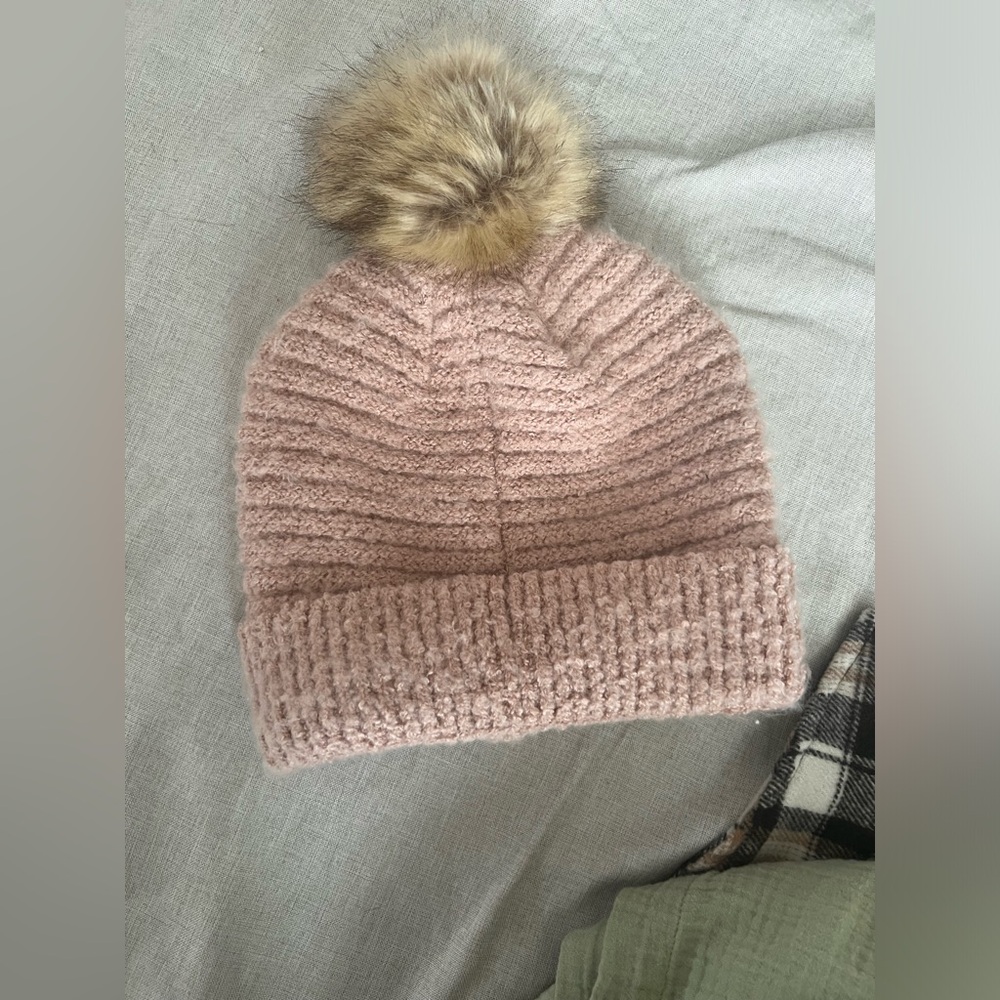 C.C. Beanie - Picture 2 of 2